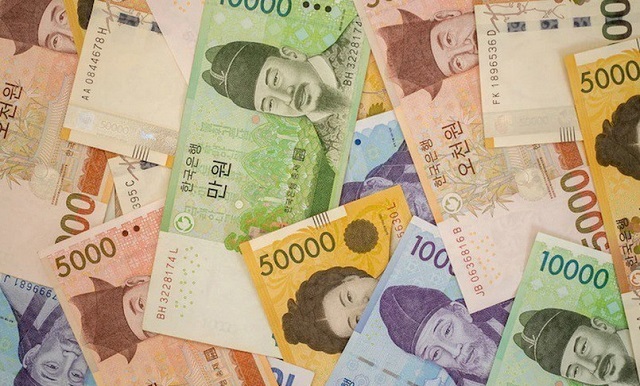 han-quoc-giu-nguyen-lai-suat-1