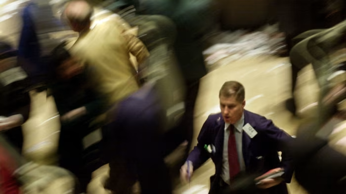 chung-khoan-bong-bong-ai