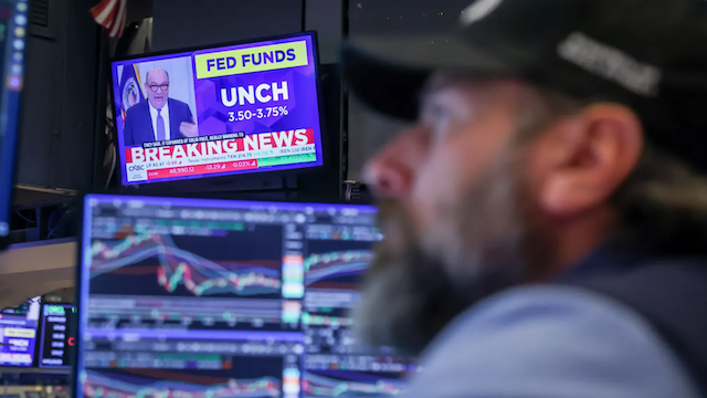 chung-khoan-my-28-01